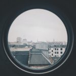 De voordelen van raamfolie waar je niet doorheen kan kijken